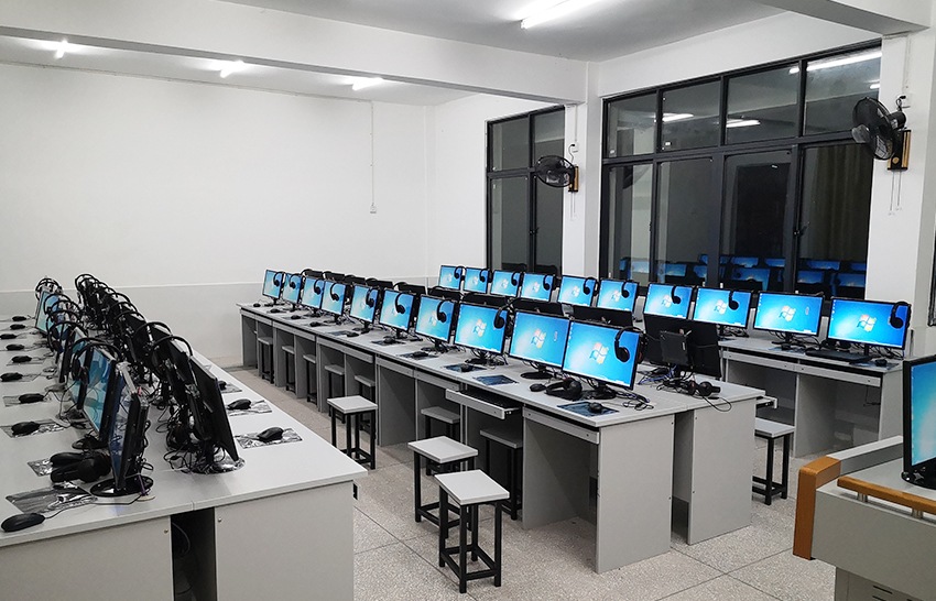 若磐普教云教室解决方案